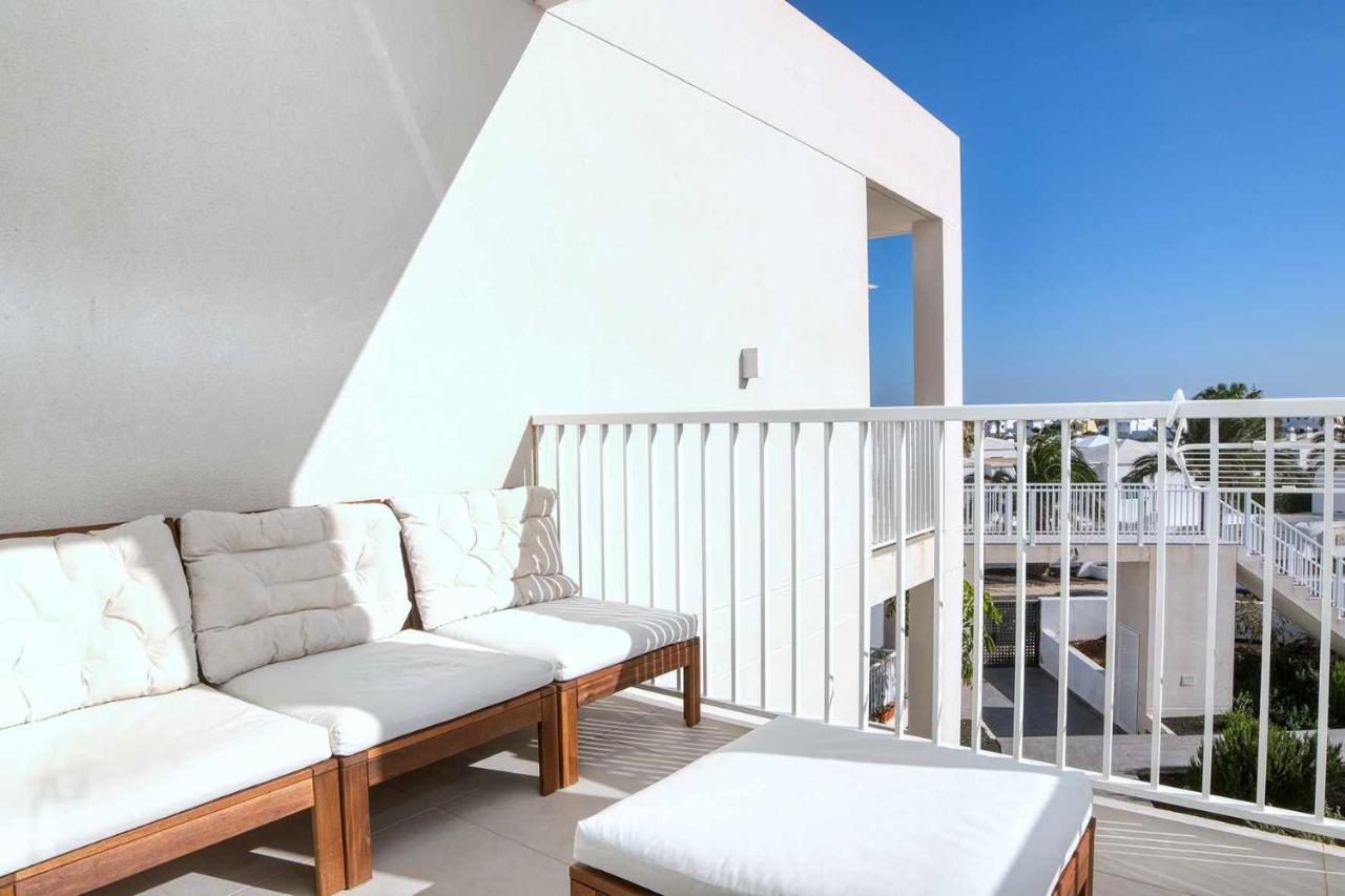 Sunset View Modern Private Poolside Apartment Costa Teguise Exterior photo
