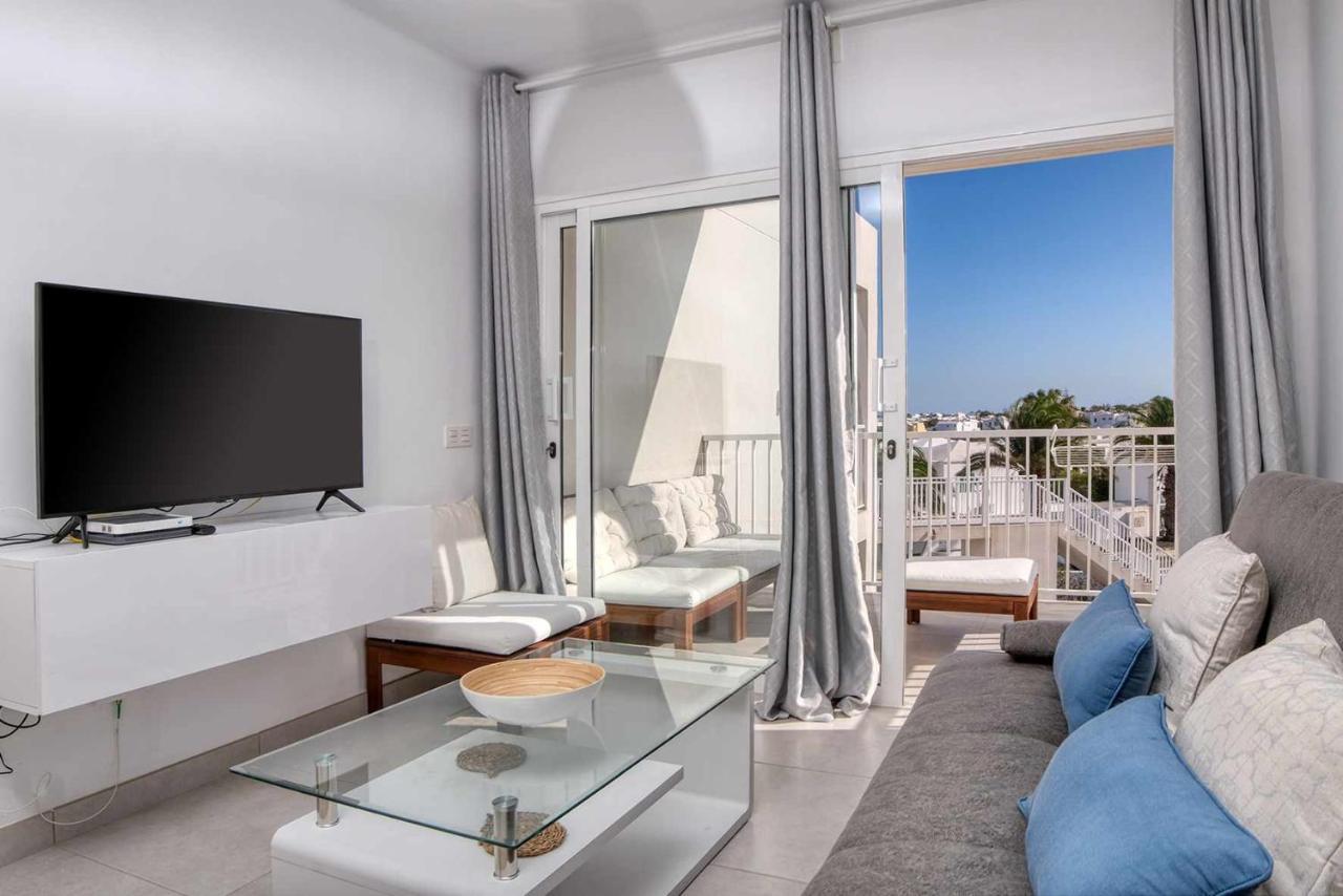 Sunset View Modern Private Poolside Apartment Costa Teguise Exterior photo