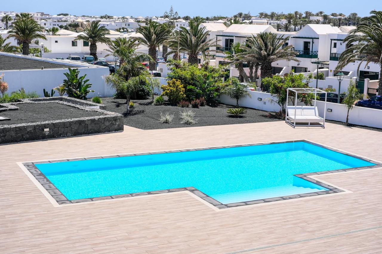 Sunset View Modern Private Poolside Apartment Costa Teguise Exterior photo